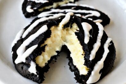 Thumbnail for Easy Keto Oreo Cheesecake Cookies (2g Net Carbs!)