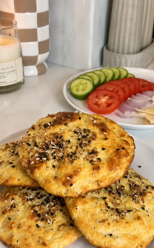 4-Ingredient Cottage Cheese Flatbread Recipe (Low Carb & High Protein)